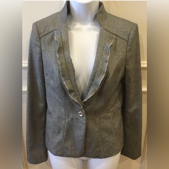White House Black Market Jackets & Blazers - White House Black Market Gray Blazer Size 6